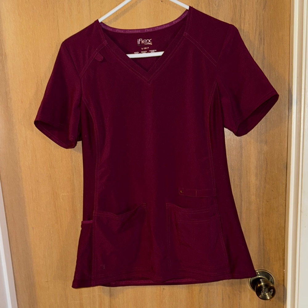 iFlex Burgundy Scrub Top